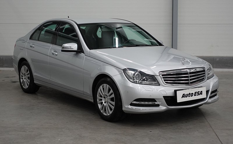 Mercedes-Benz Třída C 1.8K Elegance