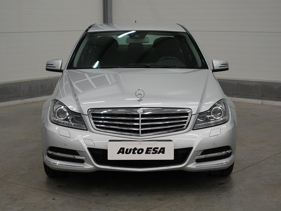 Mercedes-Benz Třída C 1.8K Elegance