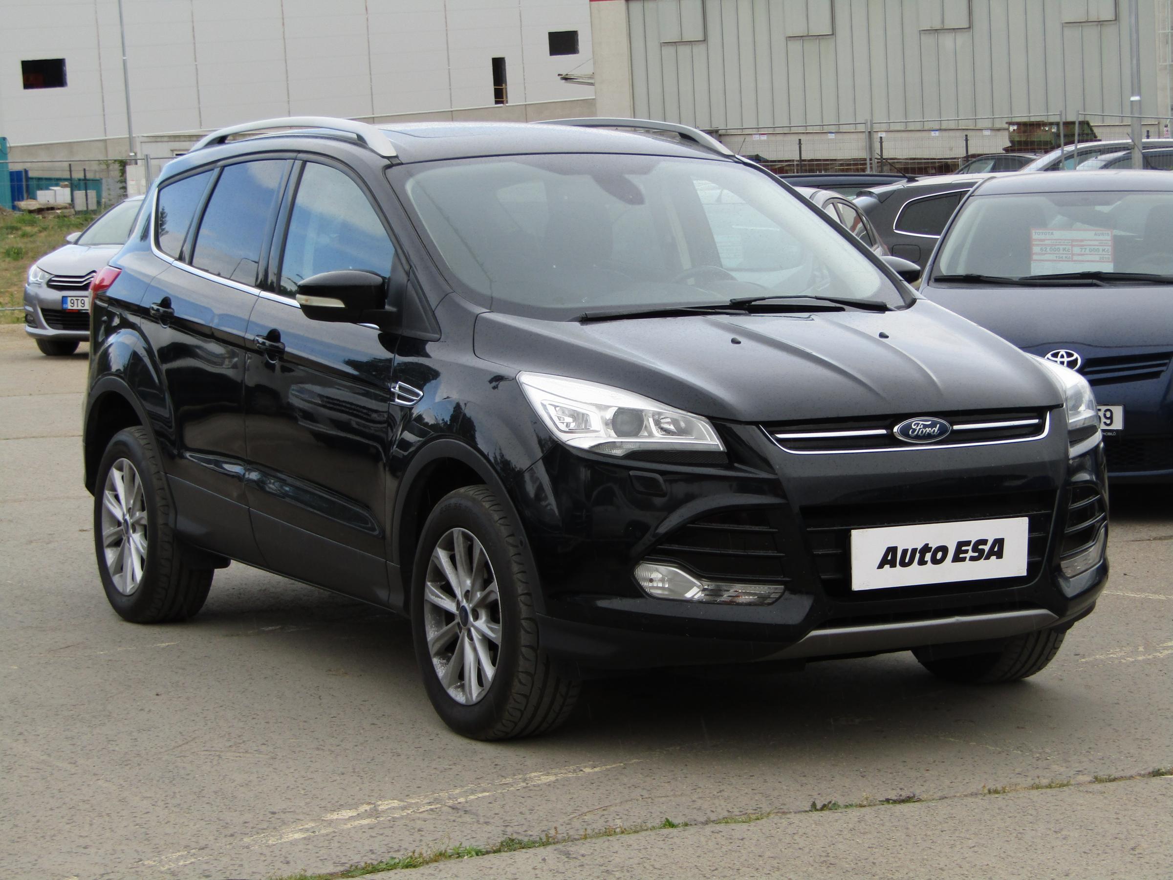 Ford Kuga, 2015 - celkový pohled