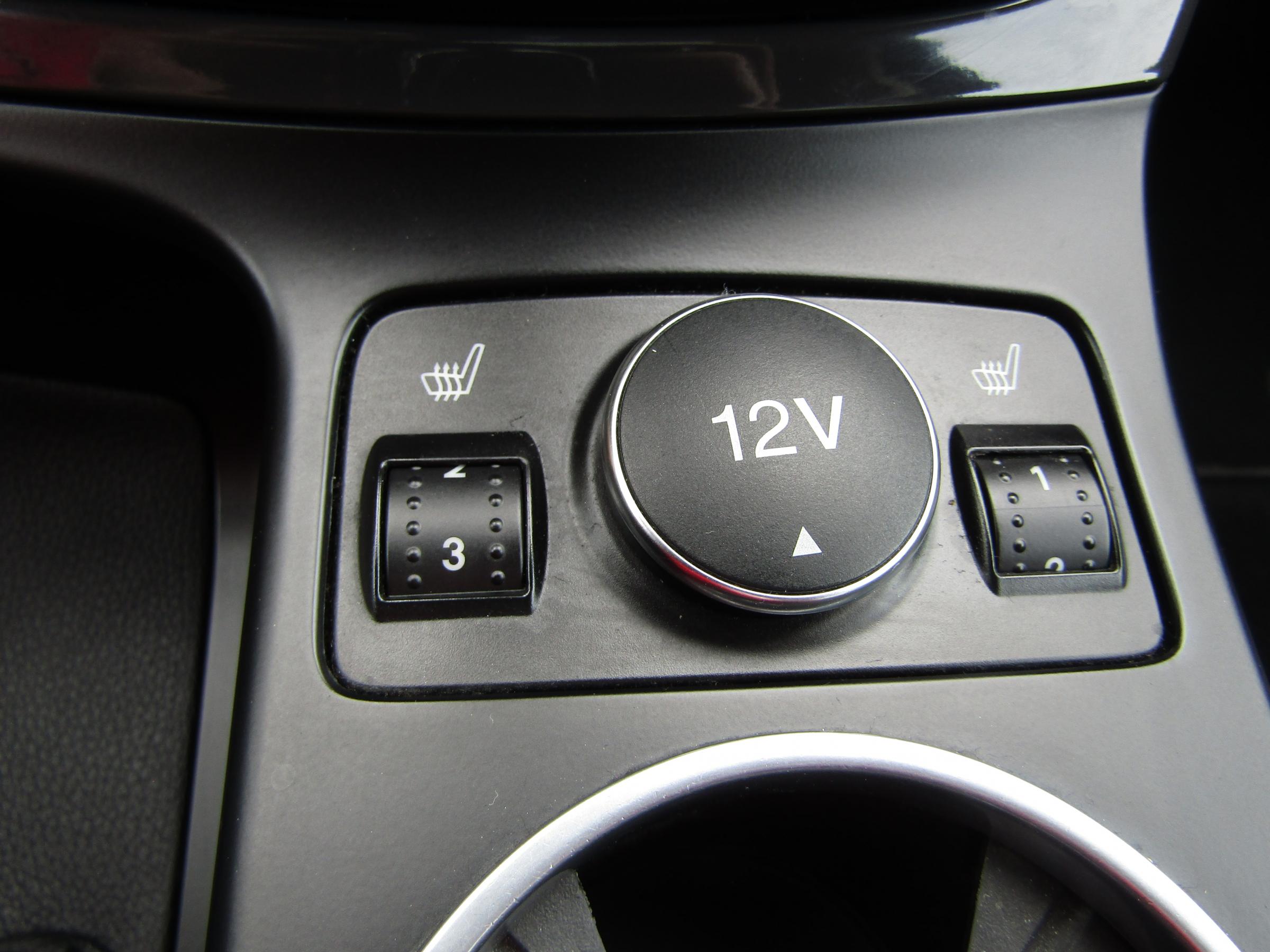 Ford Kuga, 2015 - pohled č. 20