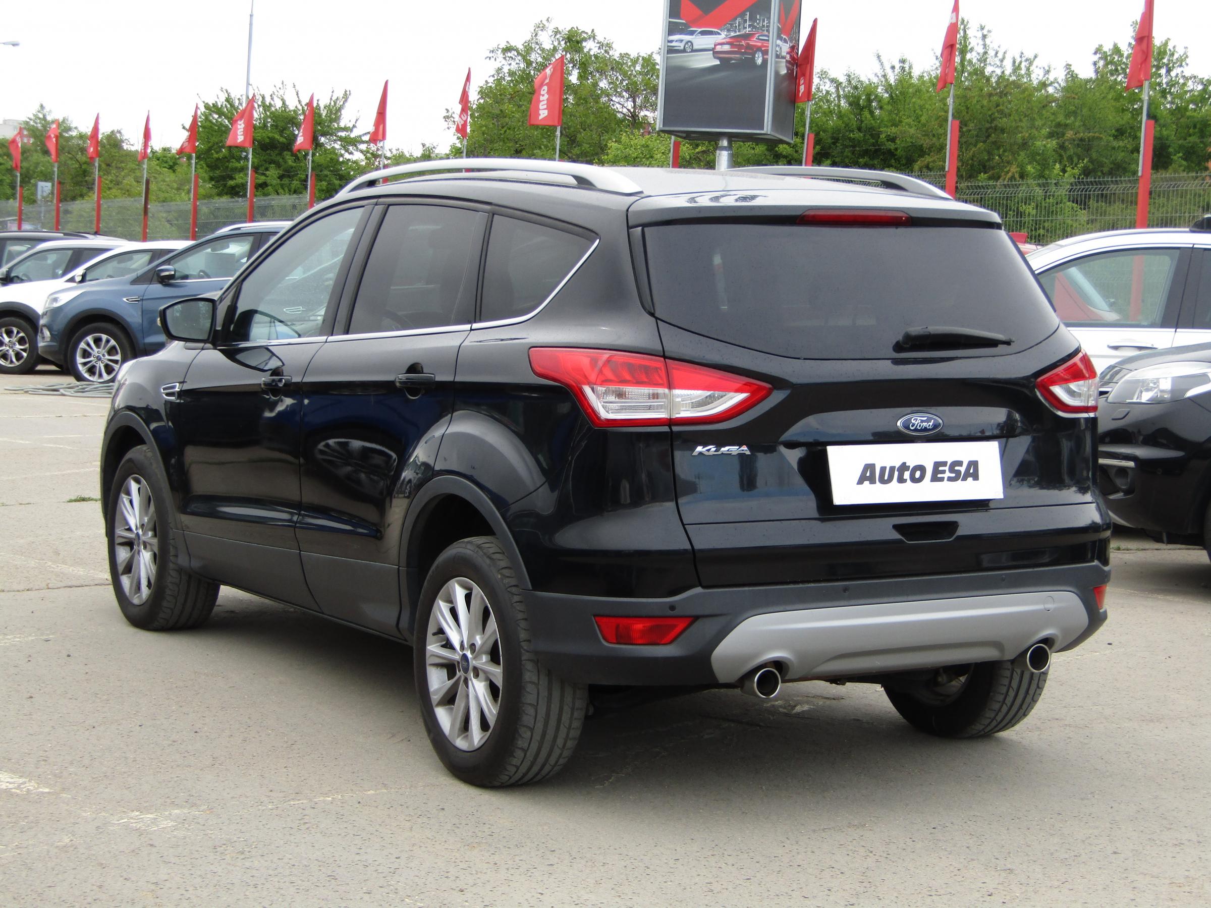 Ford Kuga, 2015 - pohled č. 6