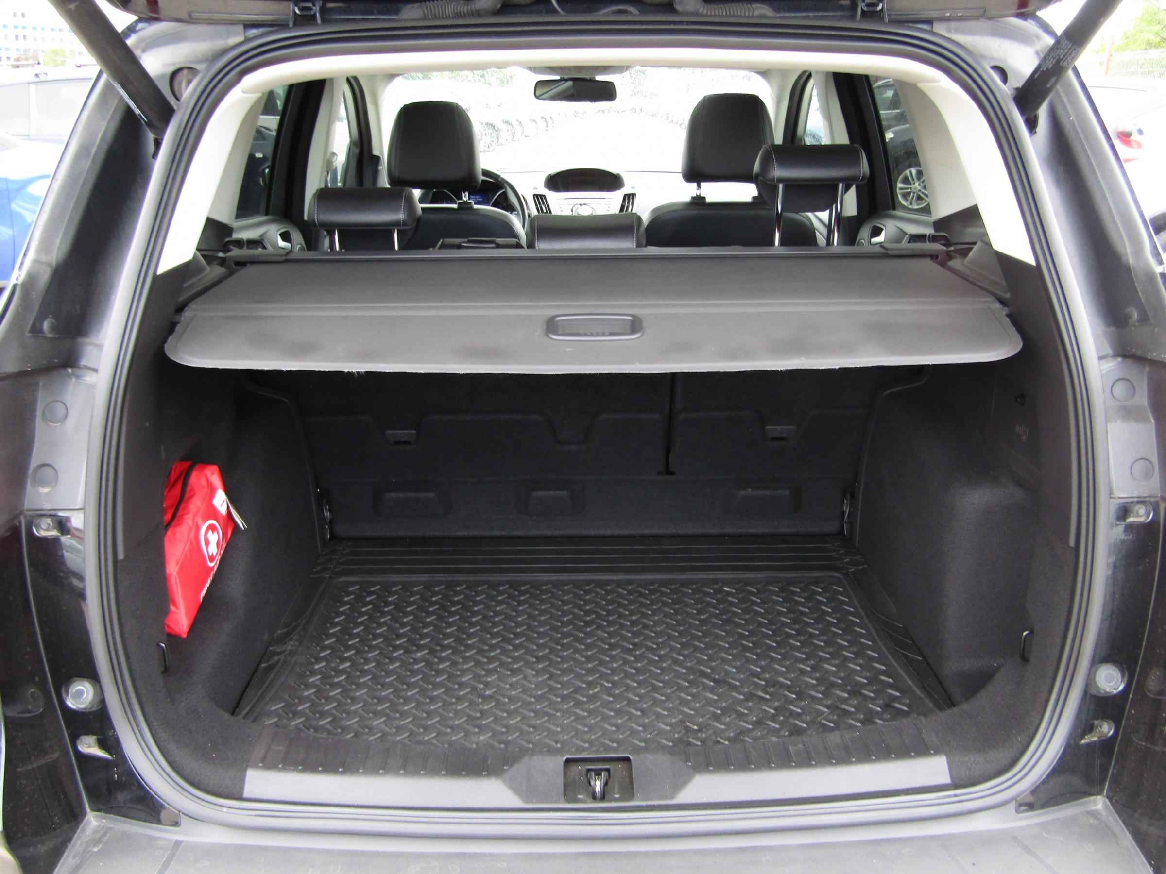 Ford Kuga, 2015 - pohled č. 7