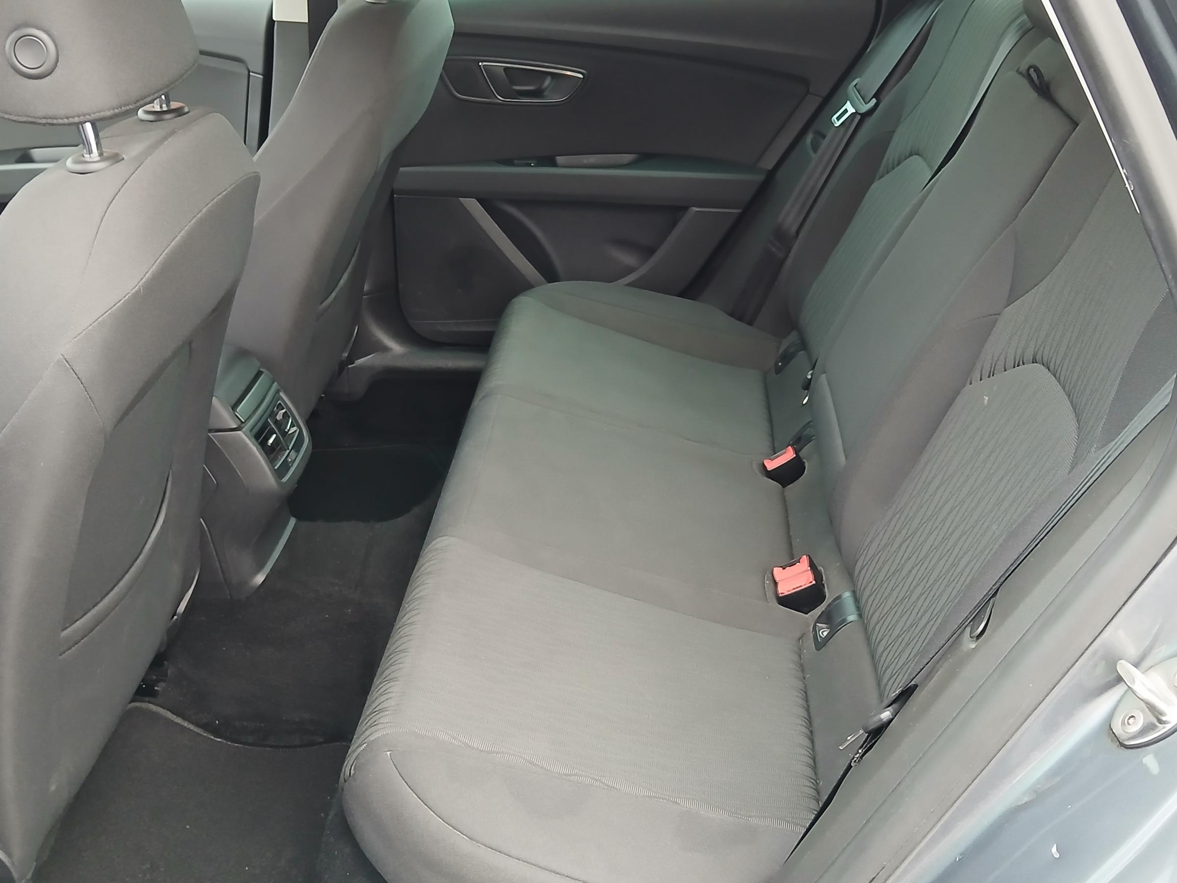 Seat Leon, 2016 - pohled č. 10