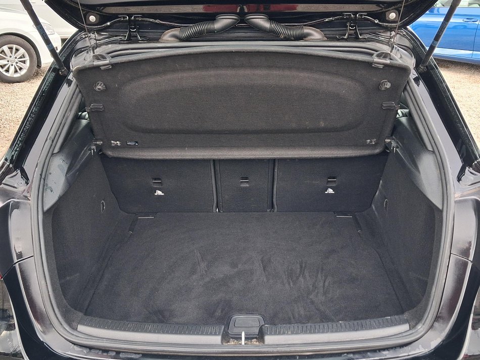 Mercedes-Benz Třída A 1.3L 