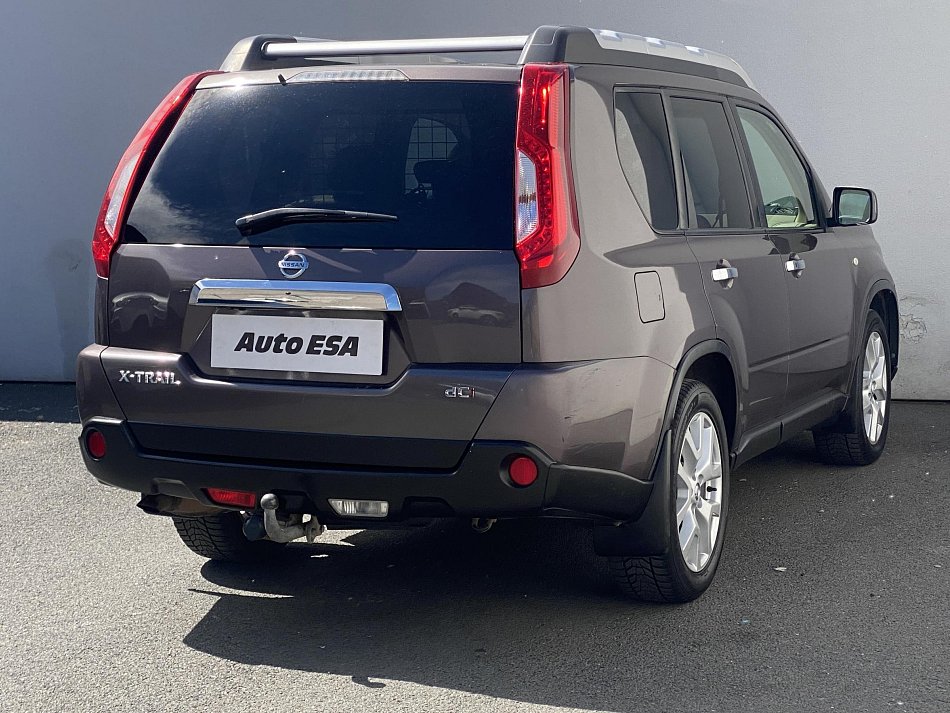 Nissan X-Trail 2.0dCi  4x4