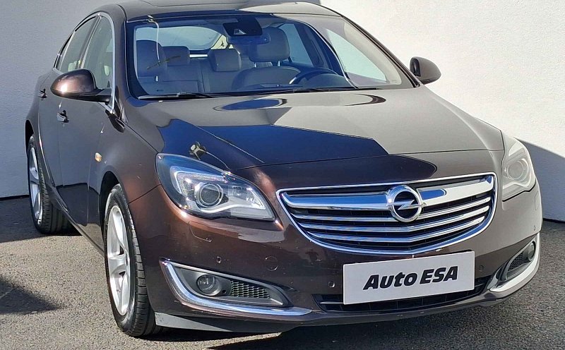 Opel Insignia 2.0CDTi 