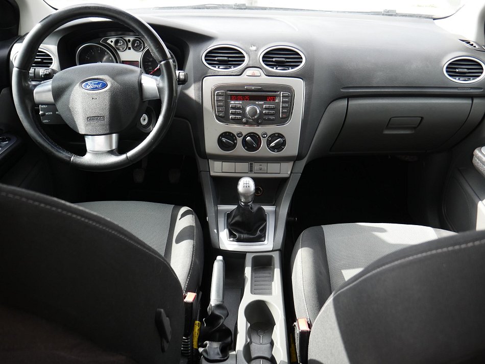 Ford Focus 1.6 i 