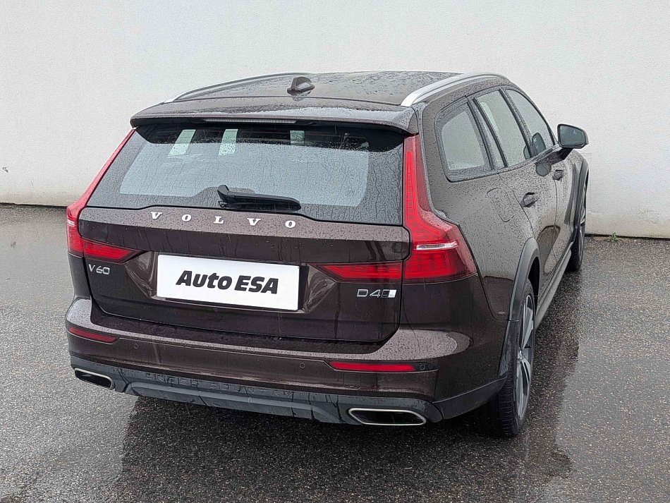 Volvo V60 2.0D Cross Country 4x4