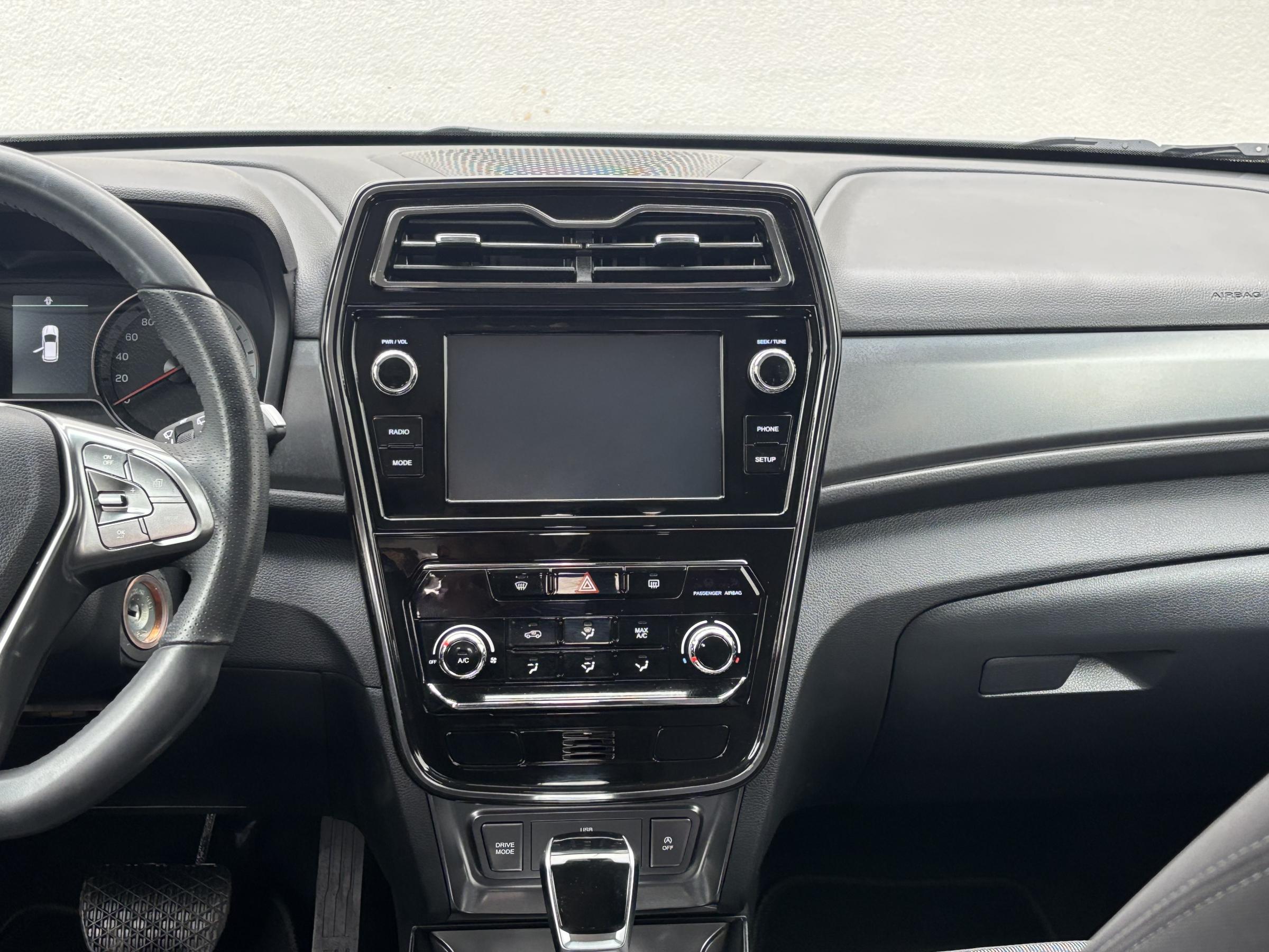 SsangYong Tivoli, 2023 - pohled č. 10