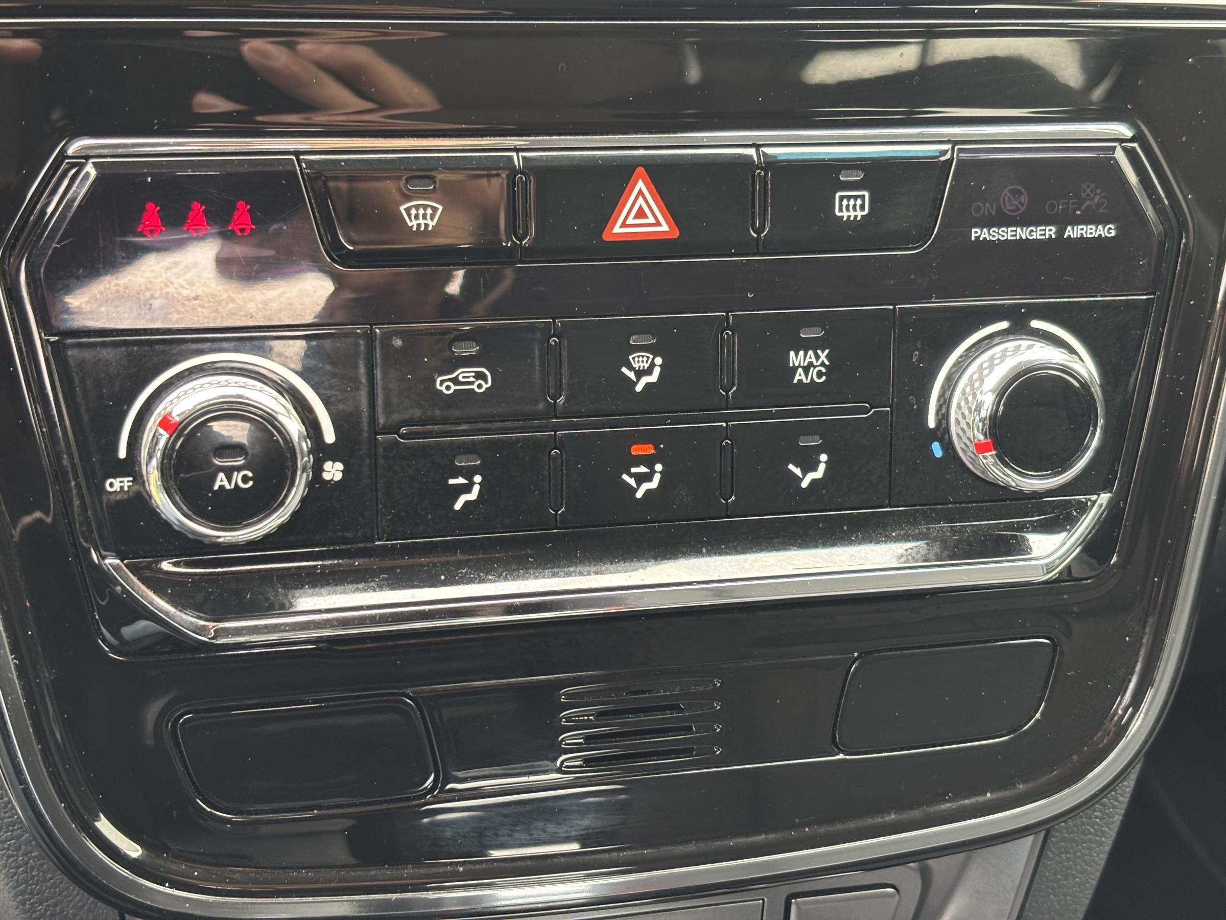 SsangYong Tivoli, 2023 - pohled č. 17