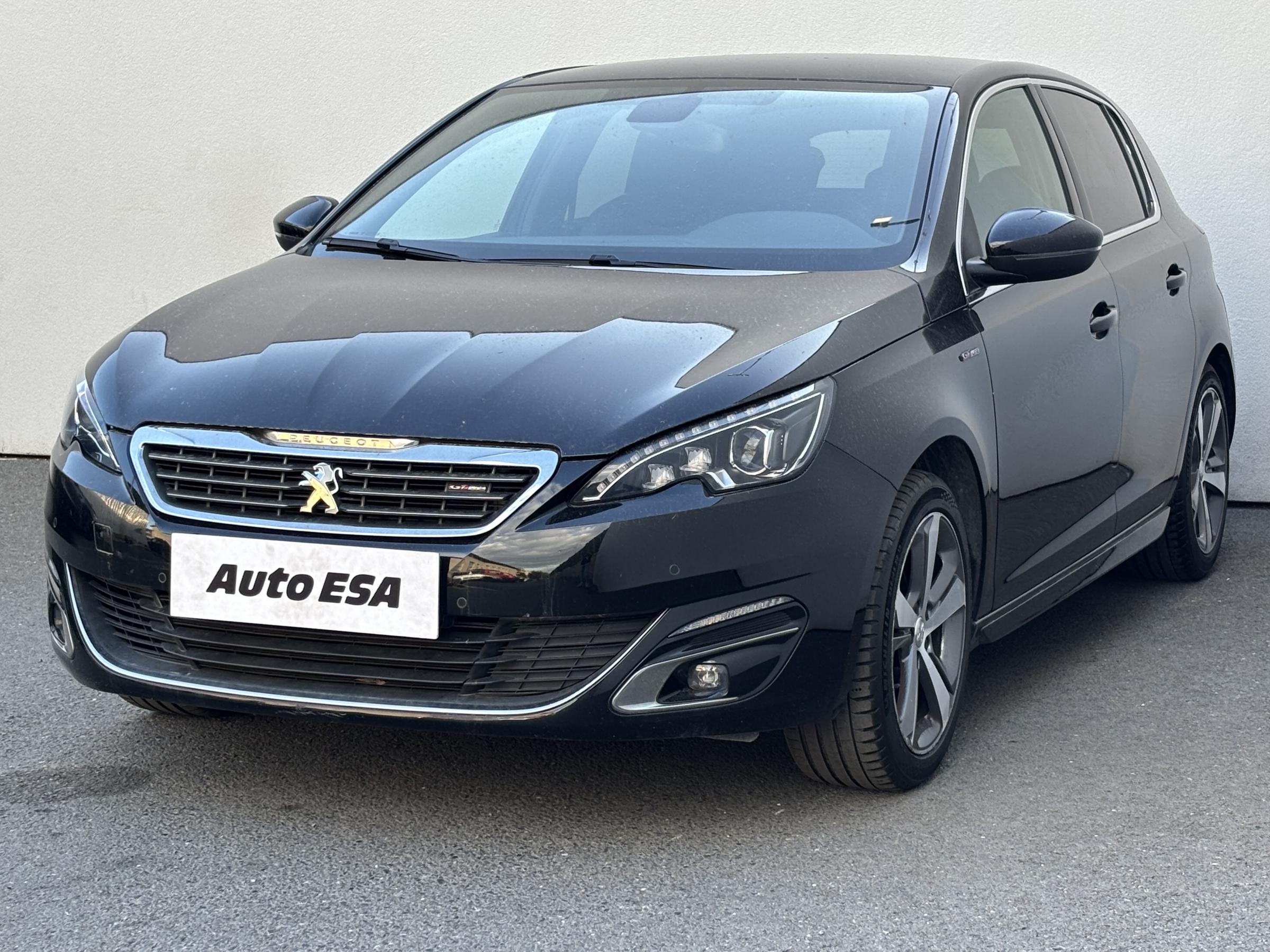 Peugeot 308, 2017 - pohled č. 3