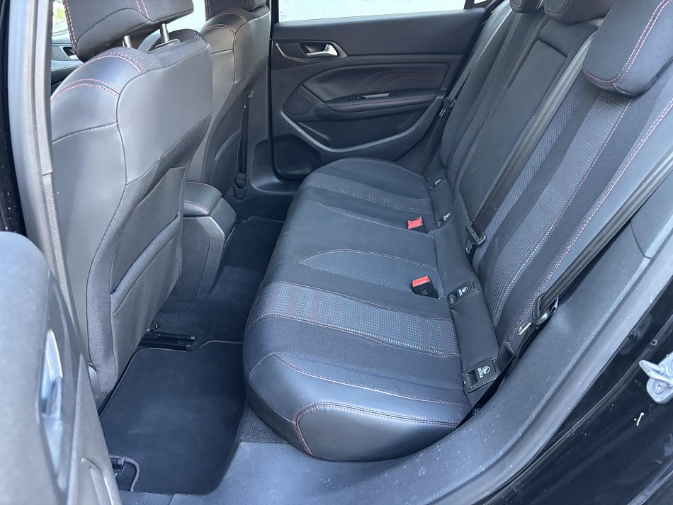 Peugeot 308 1.2 PT GT Line