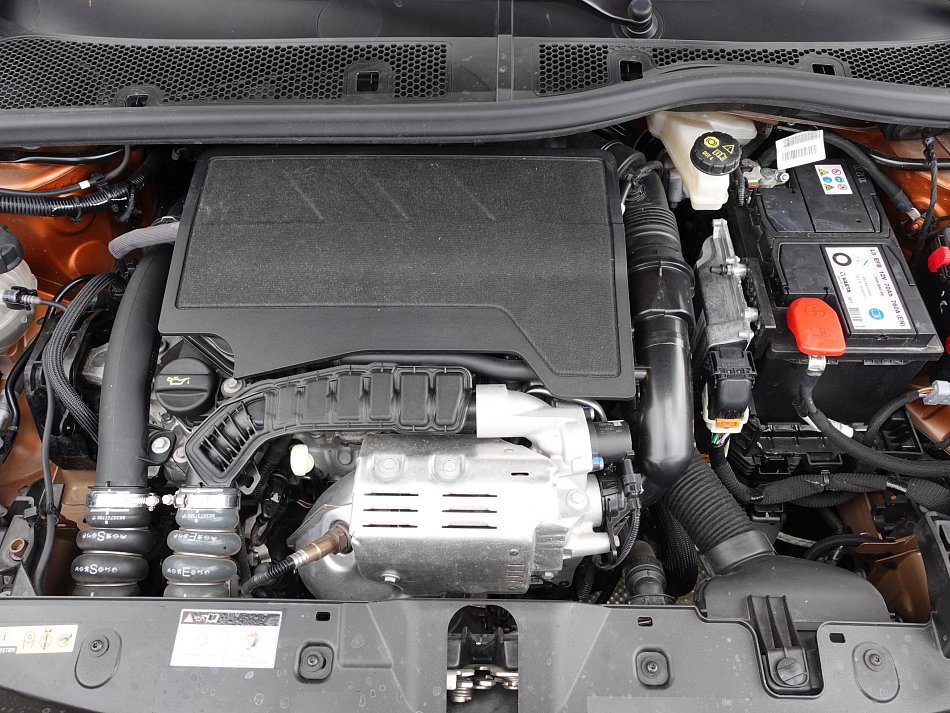 Peugeot 2008 1.2 PT Active