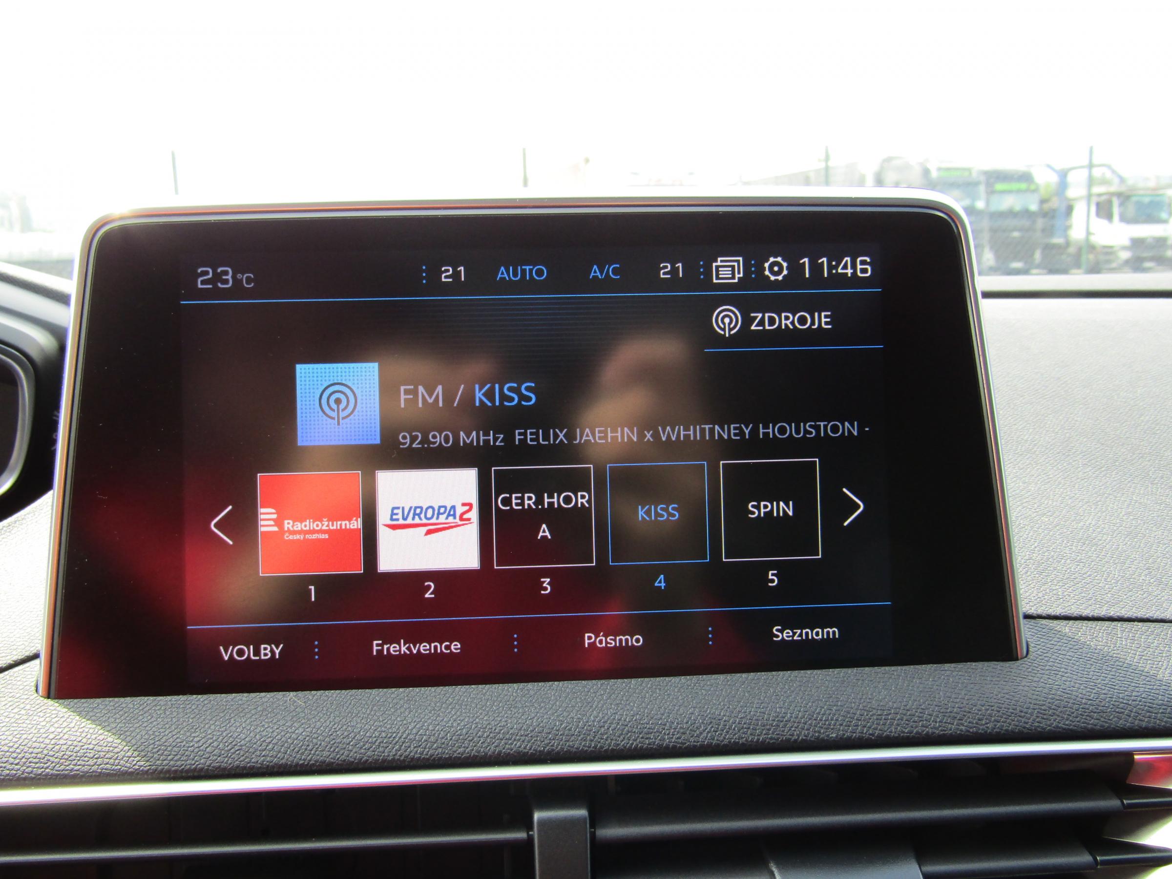 Peugeot 5008, 2018 - pohled č. 12