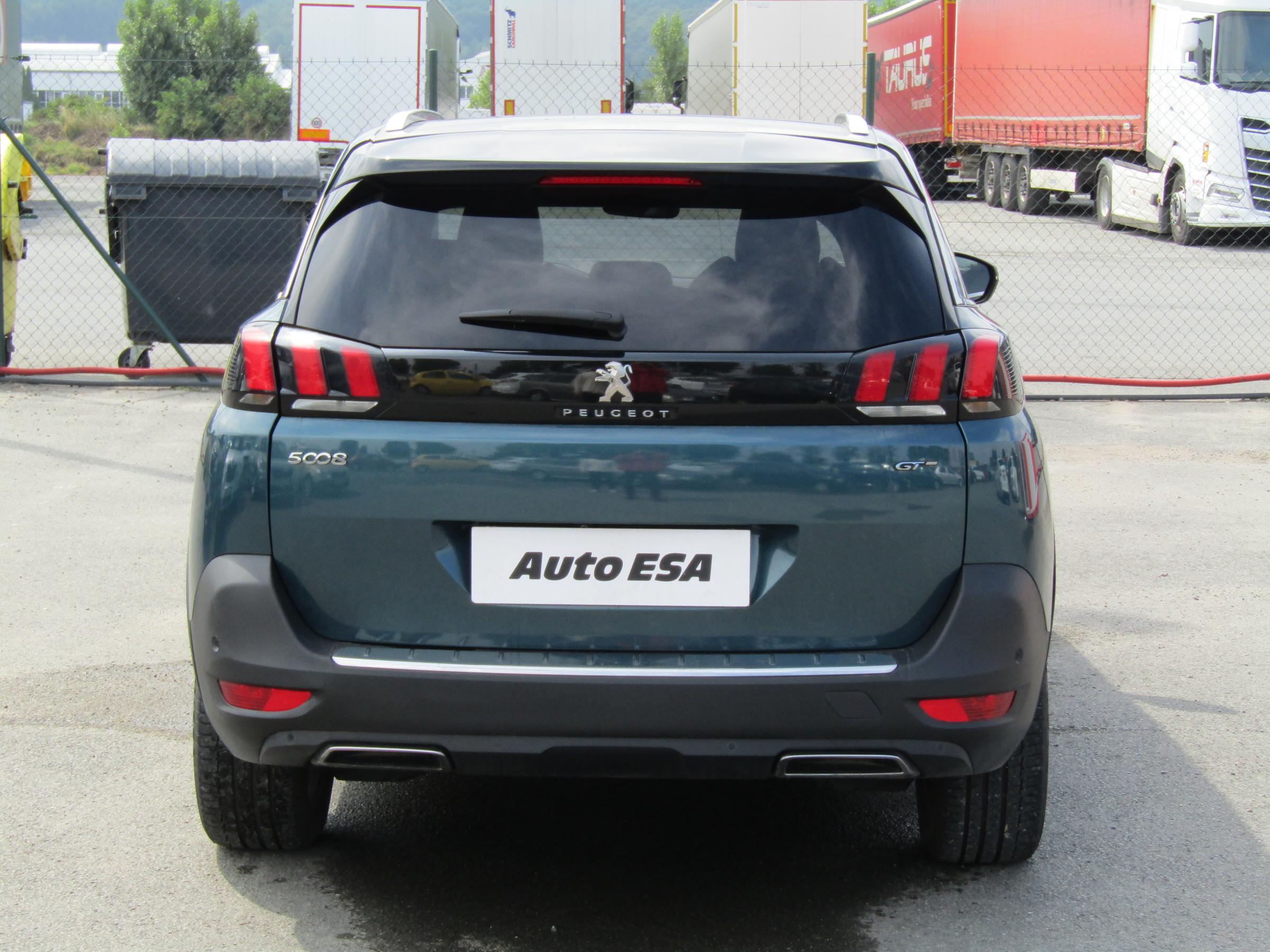 Peugeot 5008, 2018 - pohled č. 5