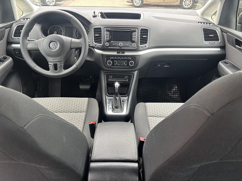 Volkswagen Sharan 2.0 TDi 