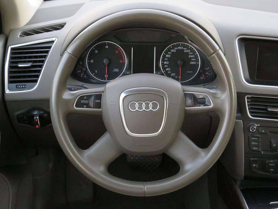 Audi Q5 2.0 TDi  Quattro