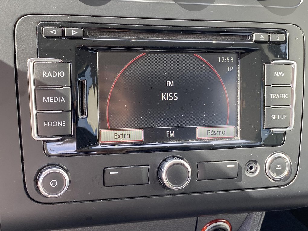 Volkswagen Touran 2.0 TDi CROSS