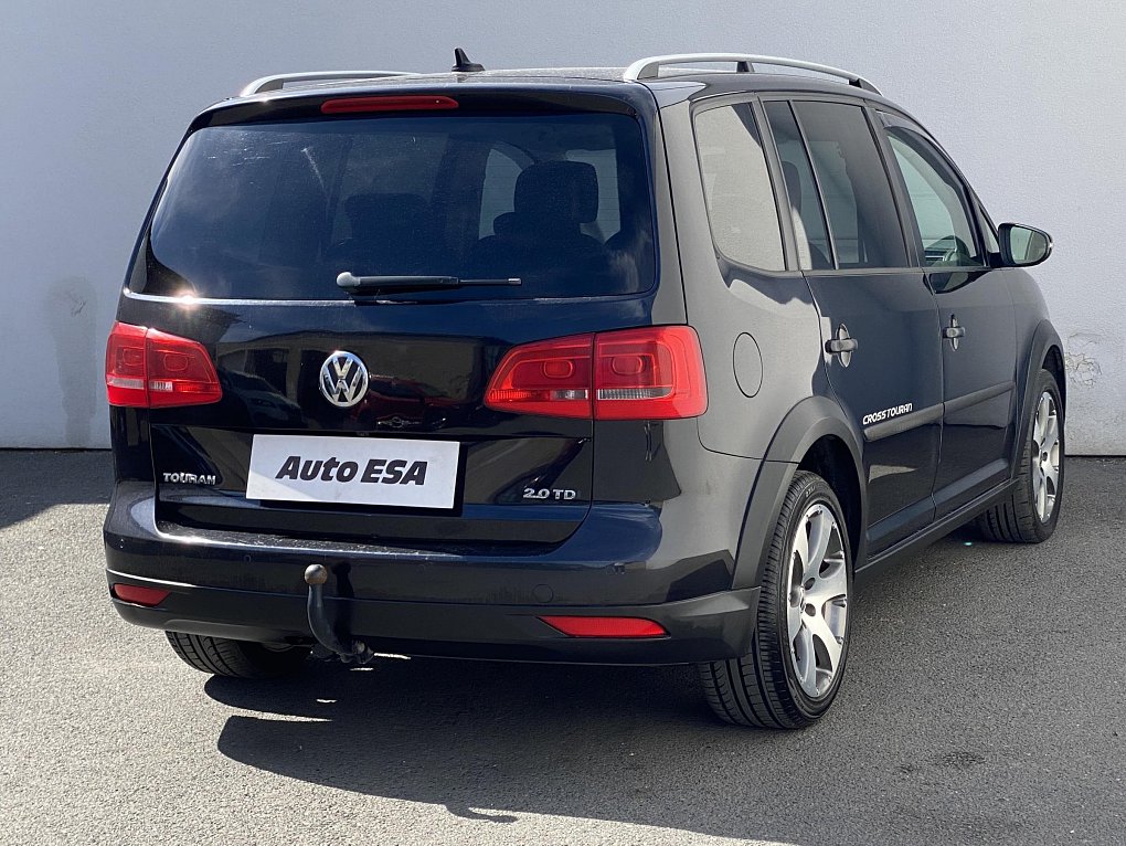 Volkswagen Touran 2.0 TDi CROSS
