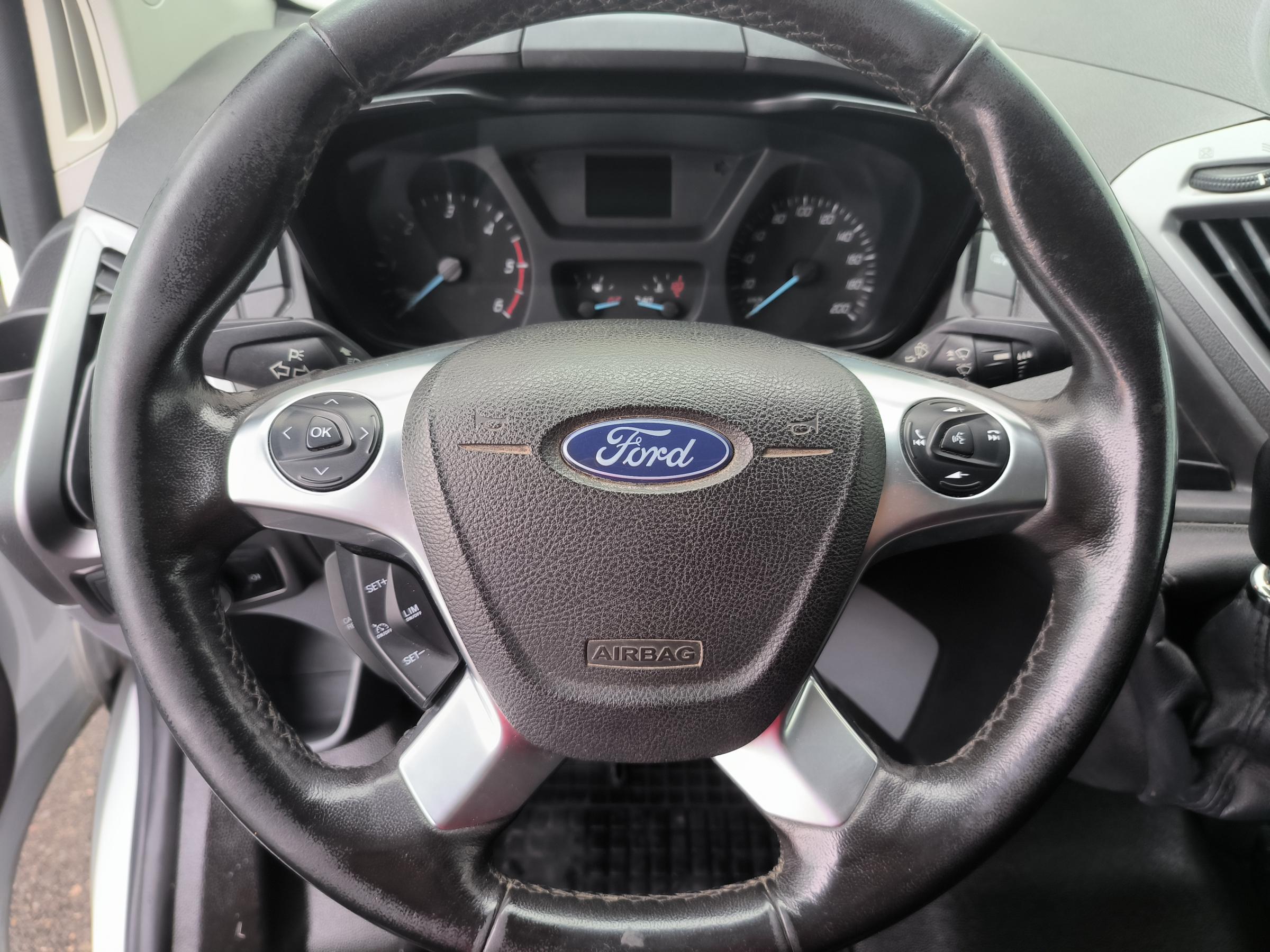 Ford Transit Custom, 2018 - pohled č. 18