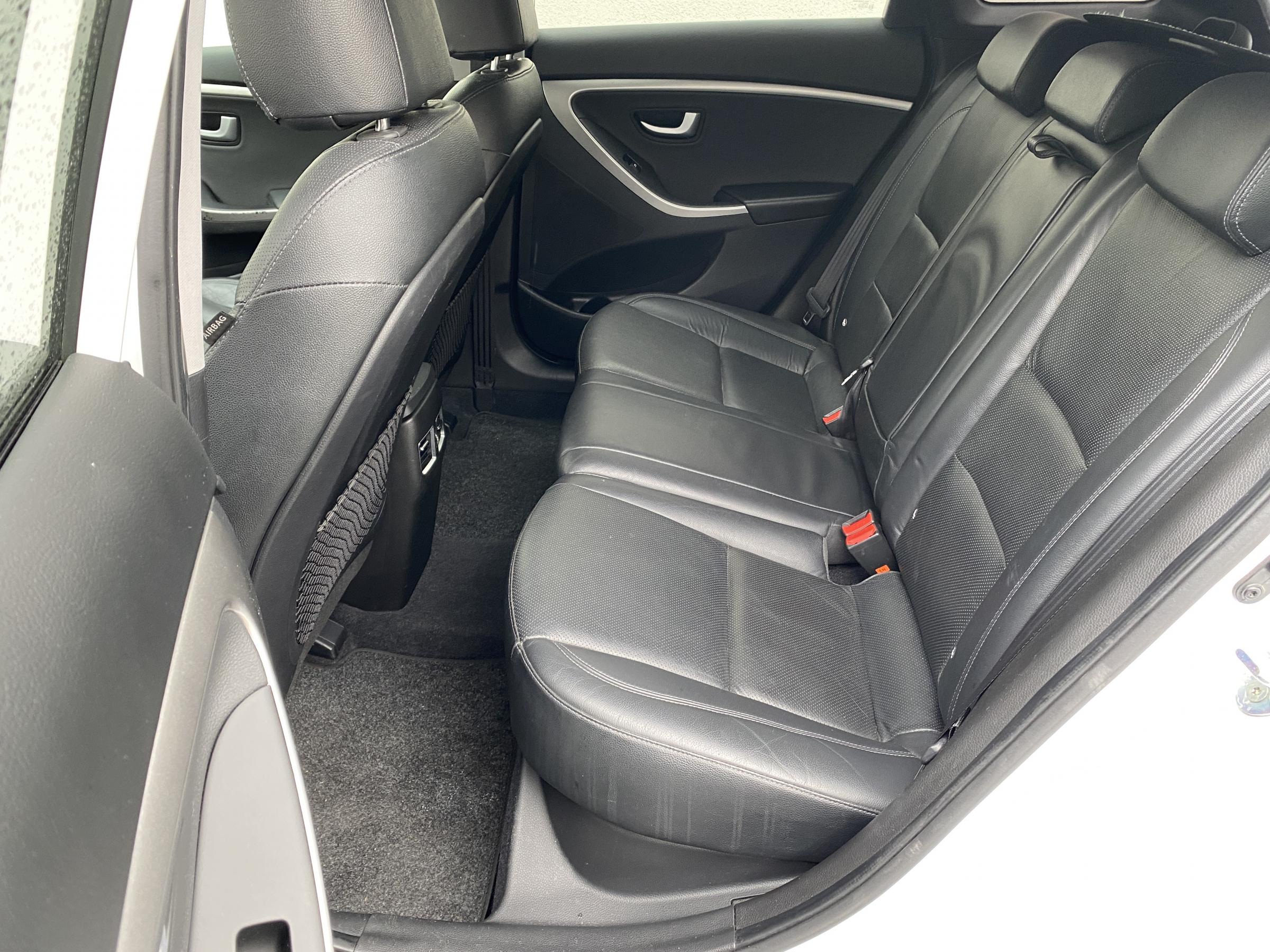 Hyundai i30, 2015 - pohled č. 10