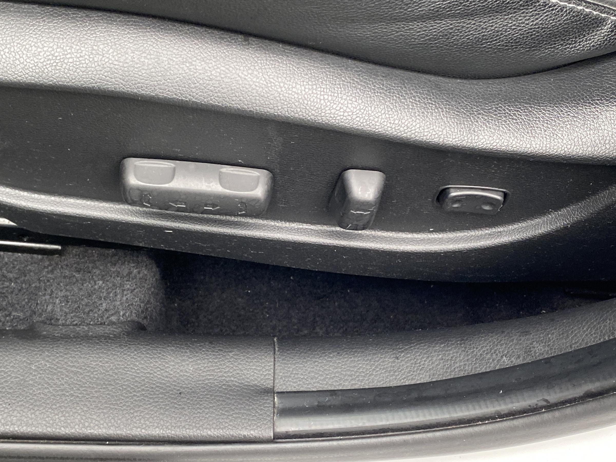 Hyundai i30, 2015 - pohled č. 12