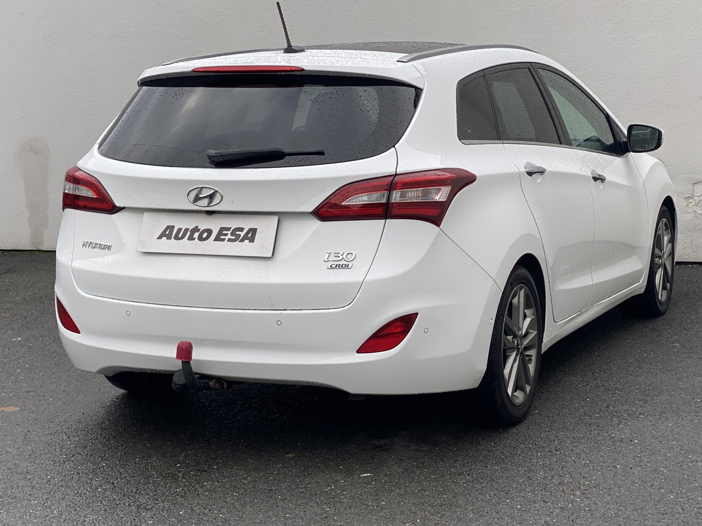 Hyundai i30, 2015 - pohled č. 4