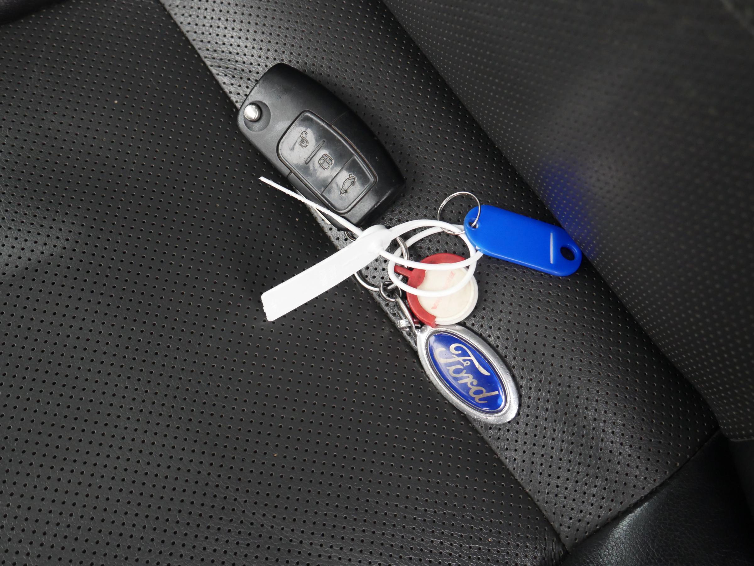 Ford Galaxy, 2008 - pohled č. 17