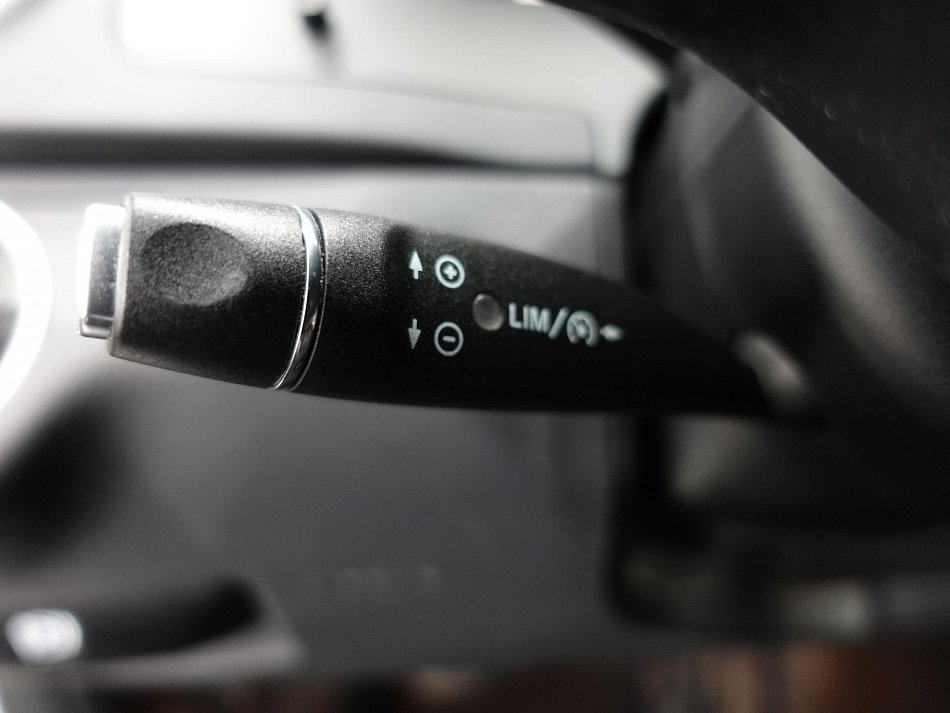 Mercedes-Benz Třída C 1.8K Elegance