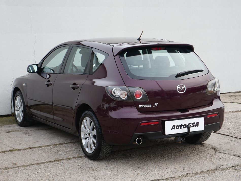 Mazda 3 2.0i 
