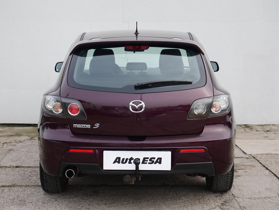 Mazda 3 2.0i 