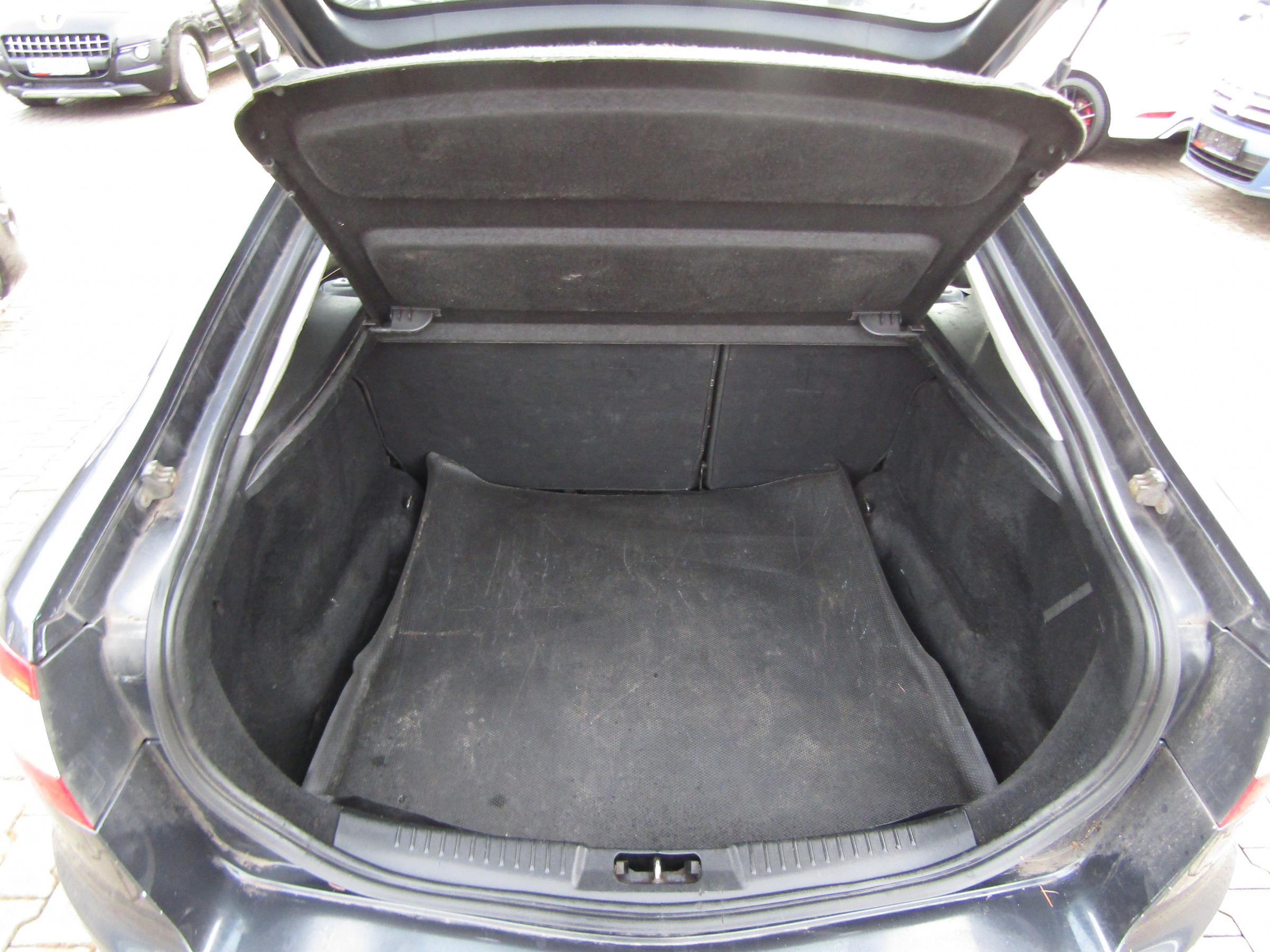 Ford Mondeo, 2010 - pohled č. 7