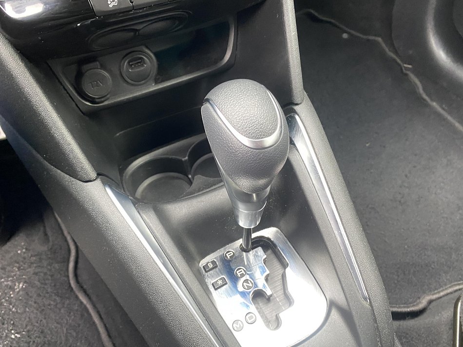 Peugeot 208 1.2 PT GT Line