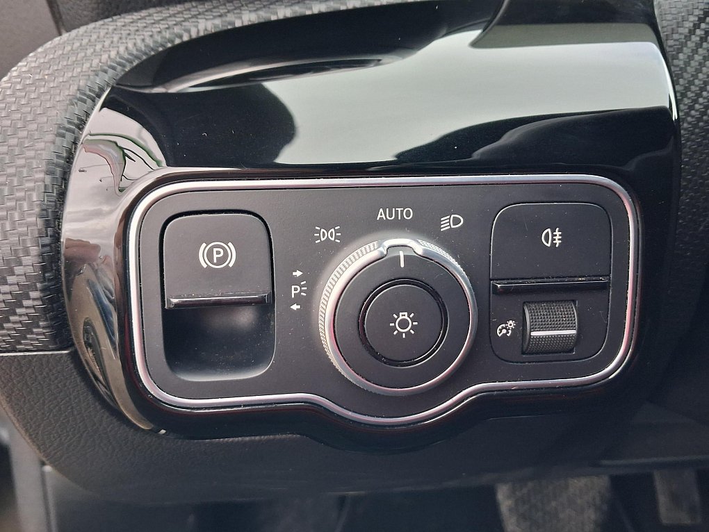 Mercedes-Benz Třída A 1.3L 