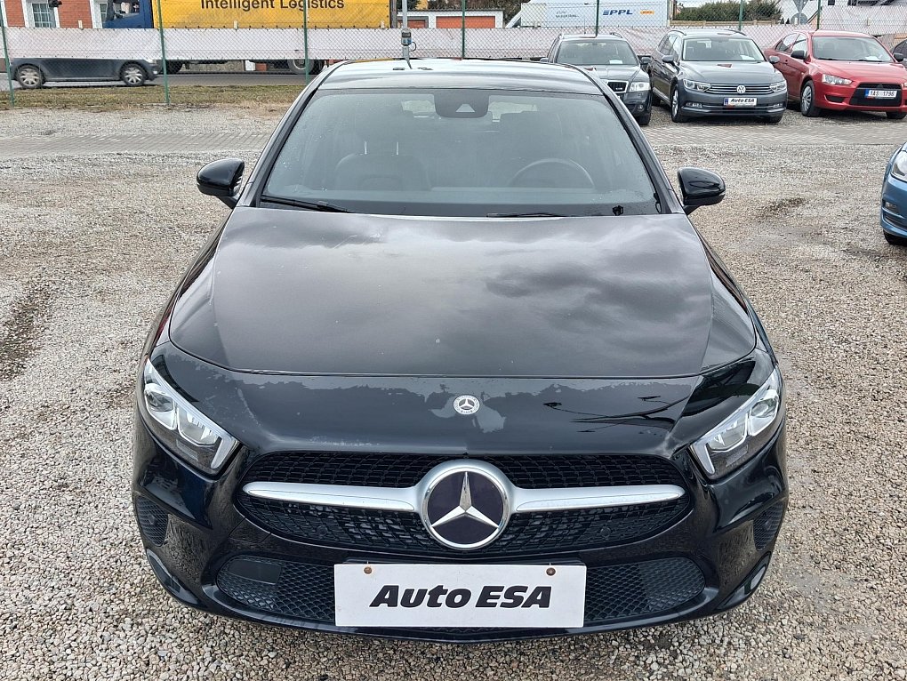 Mercedes-Benz Třída A 1.3L 