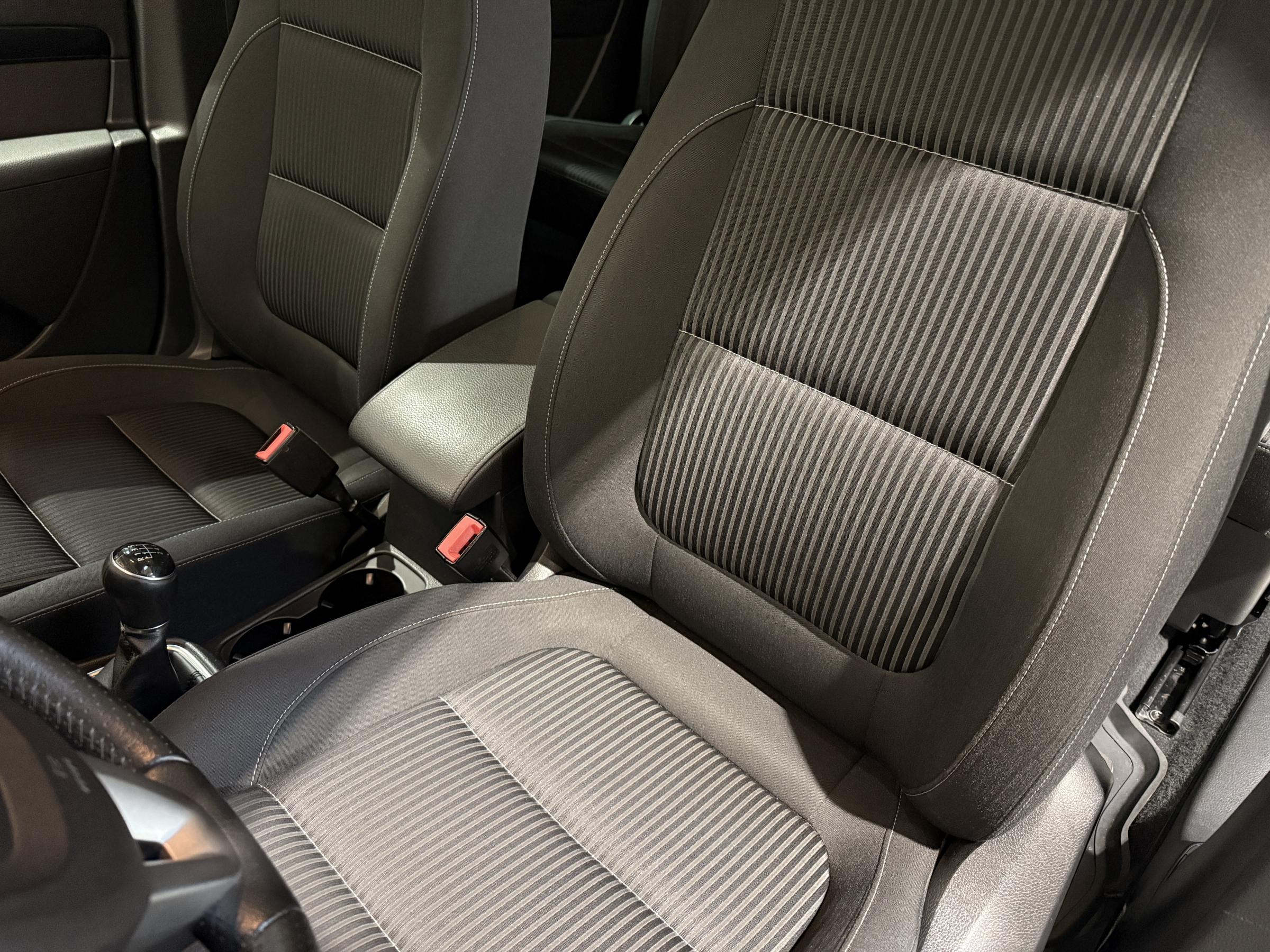 Seat Alhambra, 2012 - pohled č. 10