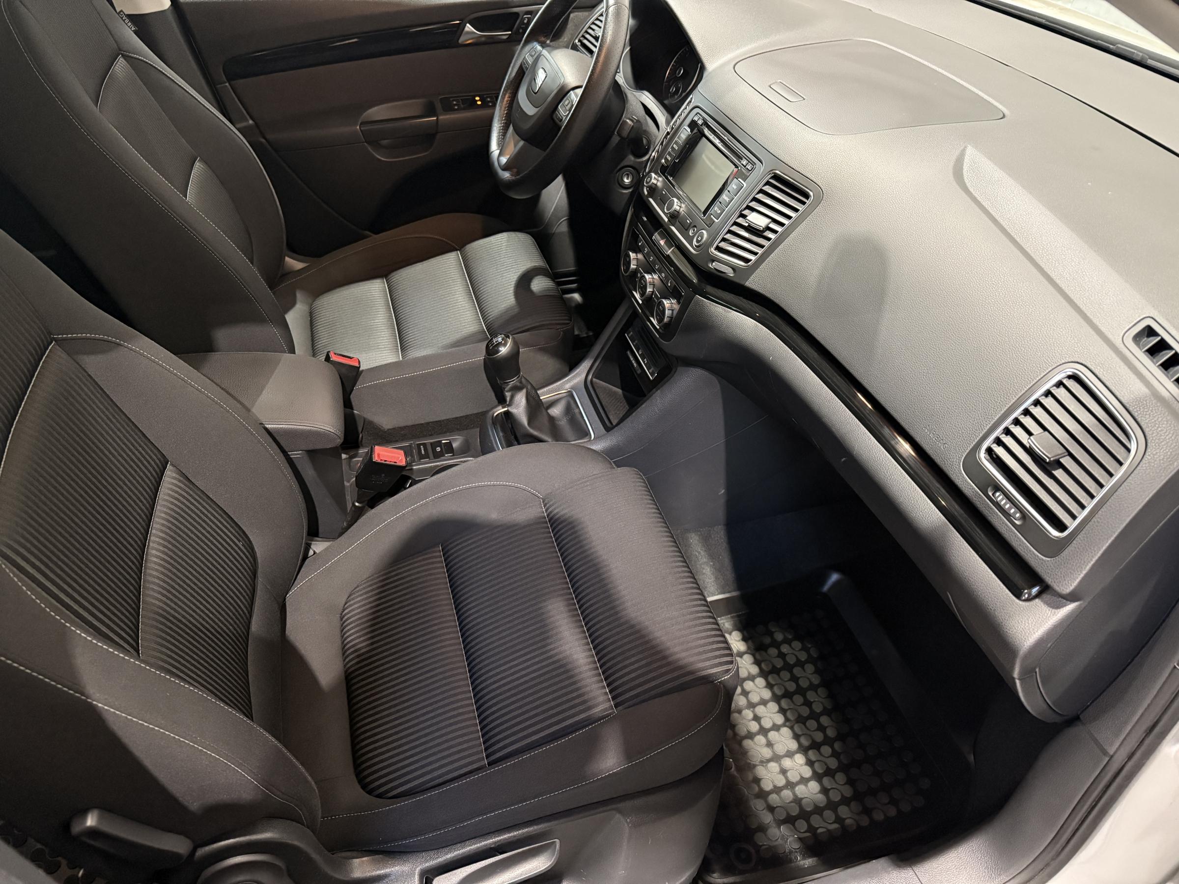 Seat Alhambra, 2012 - pohled č. 14
