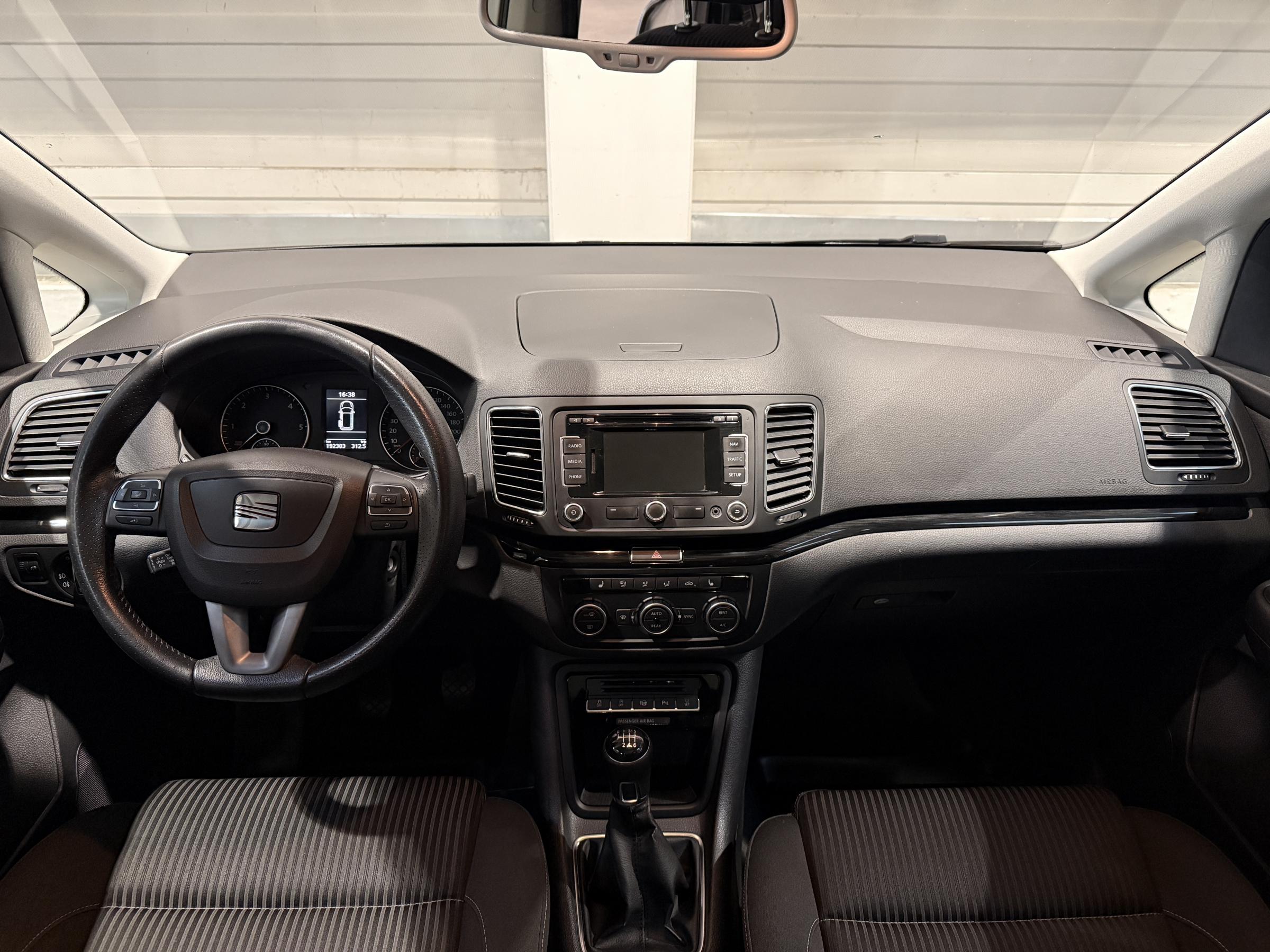 Seat Alhambra, 2012 - pohled č. 7