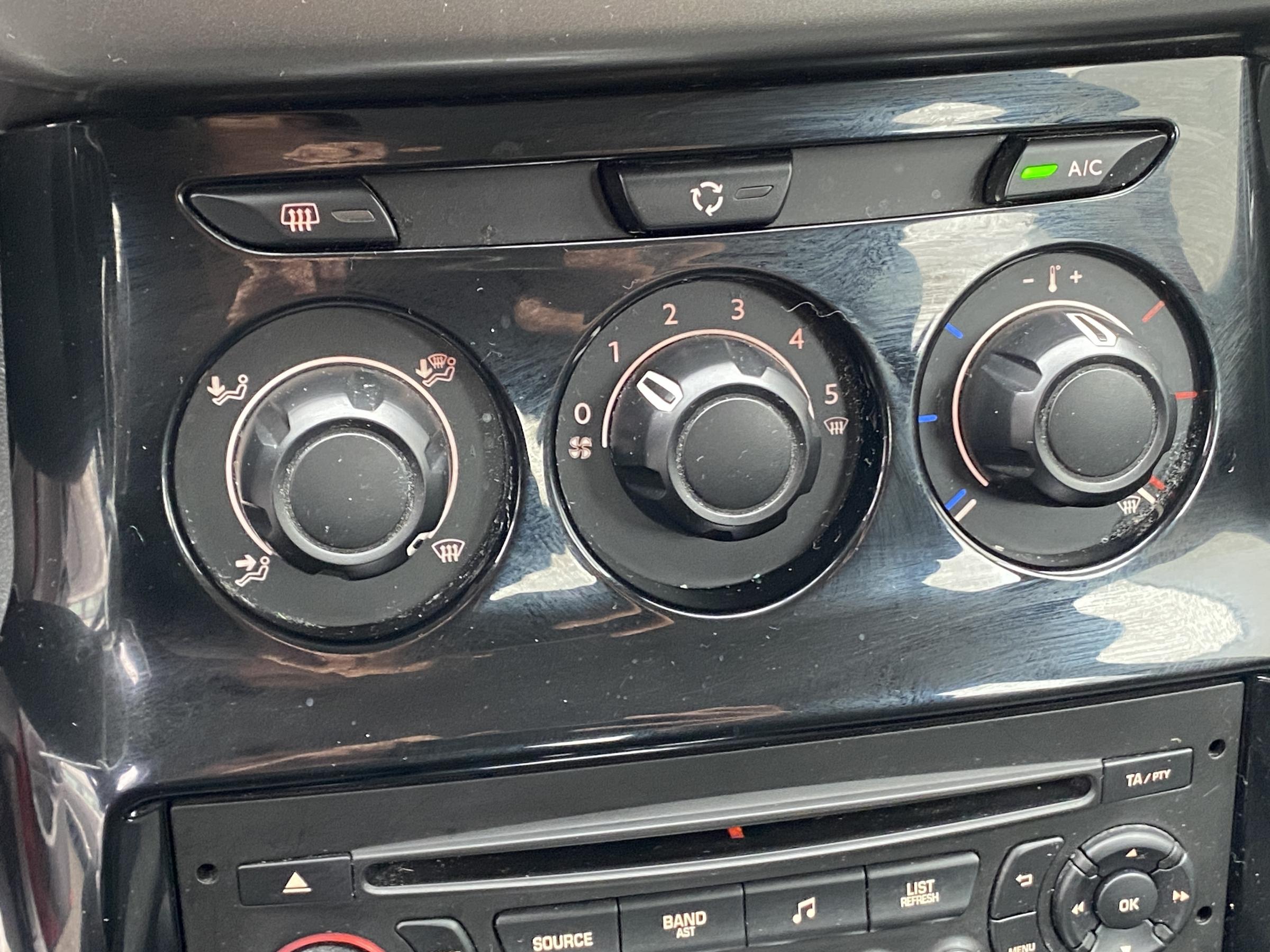 Citroën C3, 2016 - pohled č. 16