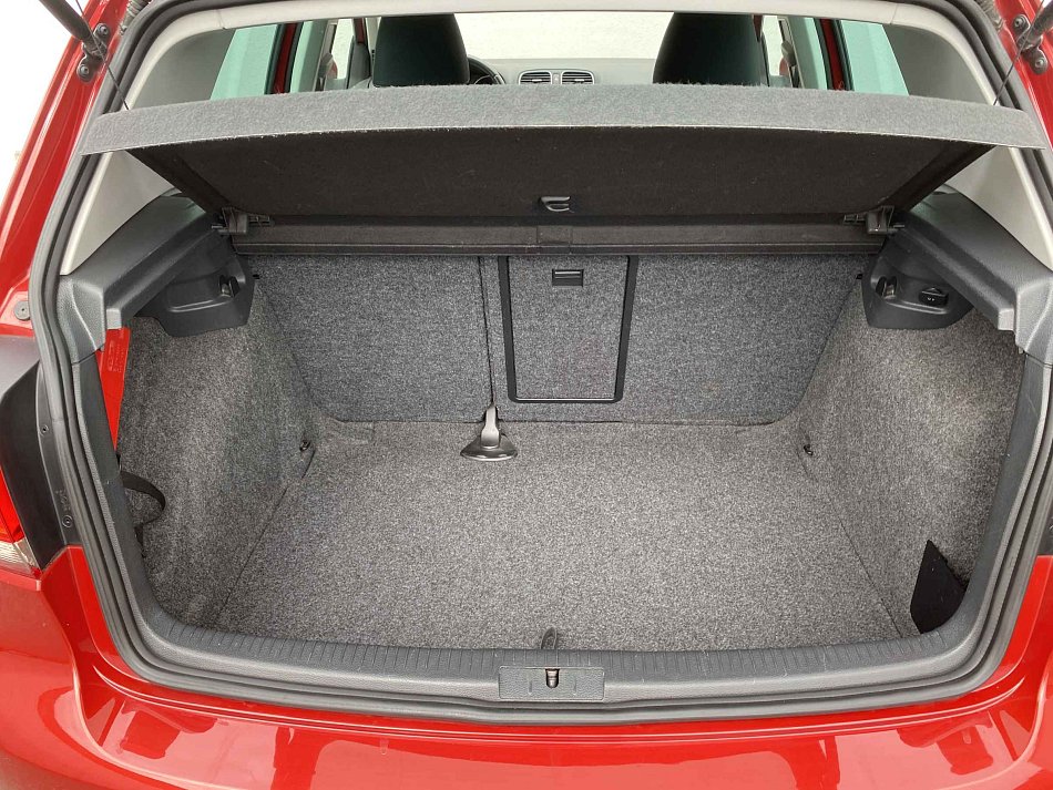 Volkswagen Golf 1.6 TDi Team