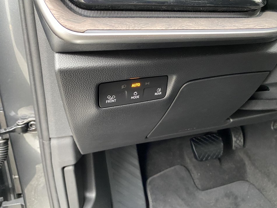 Škoda Superb IV 2.0 TSi L&K 4X4