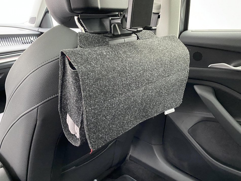 Škoda Superb IV 2.0 TSi L&K 4X4