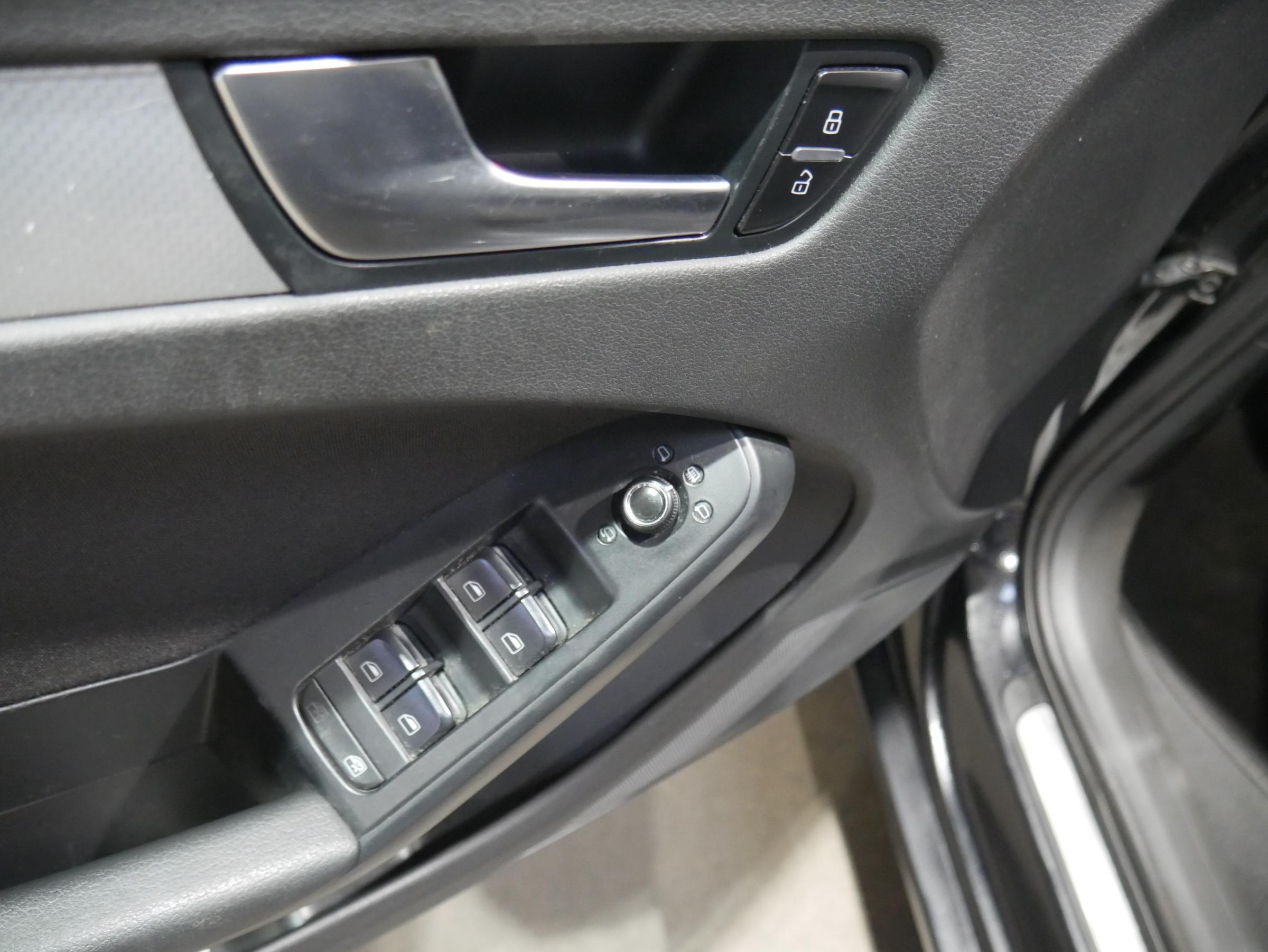 Audi A4, 2011 - pohled č. 11