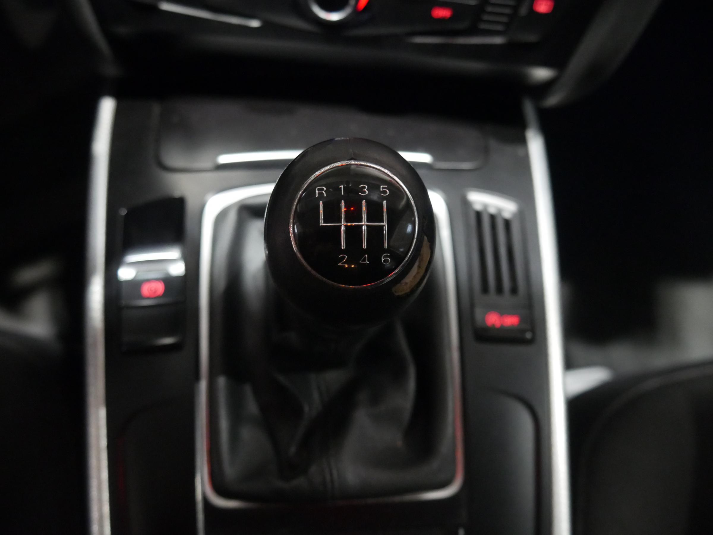 Audi A4, 2011 - pohled č. 15