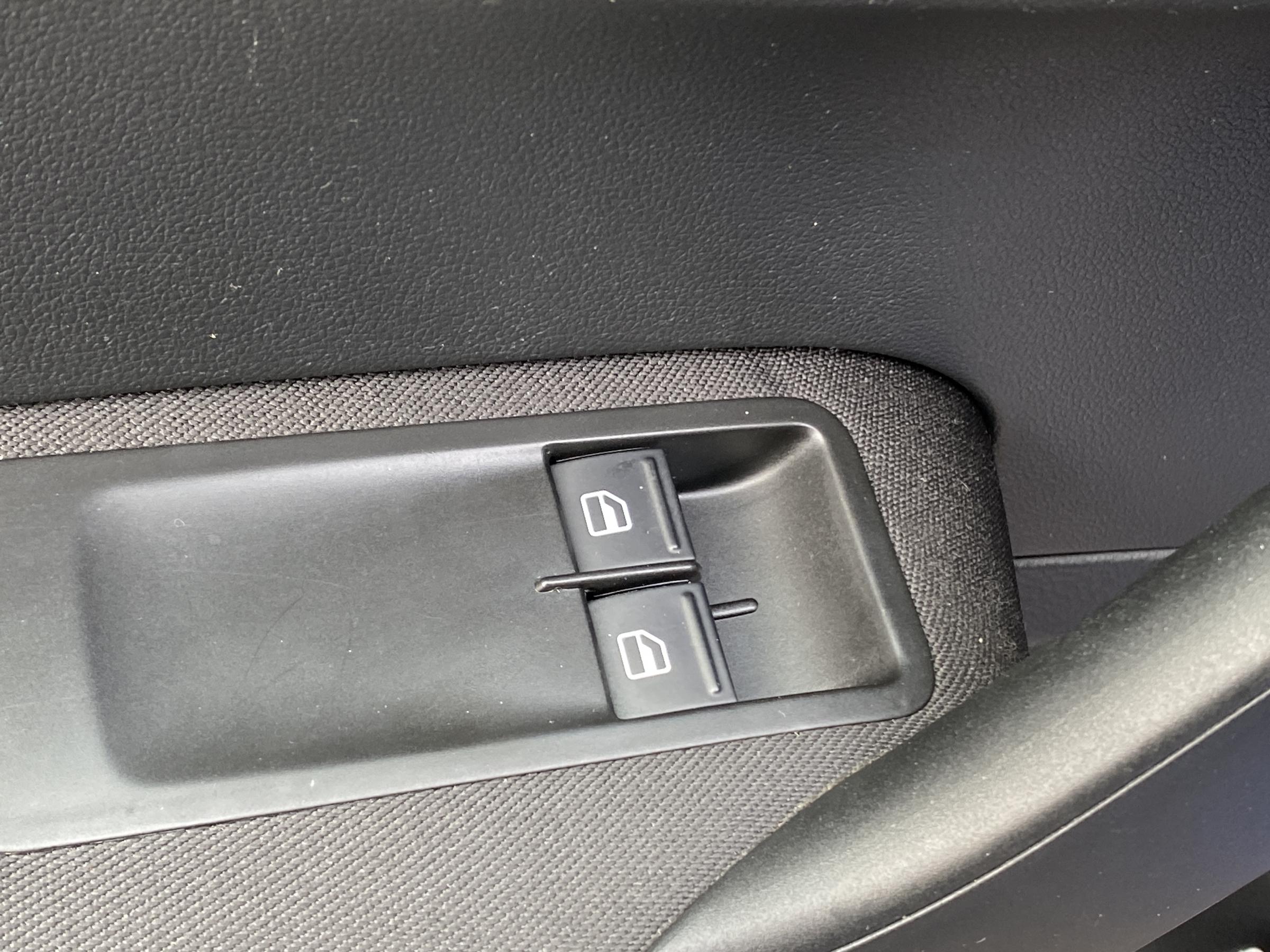 Volkswagen Polo, 2009 - pohled č. 11