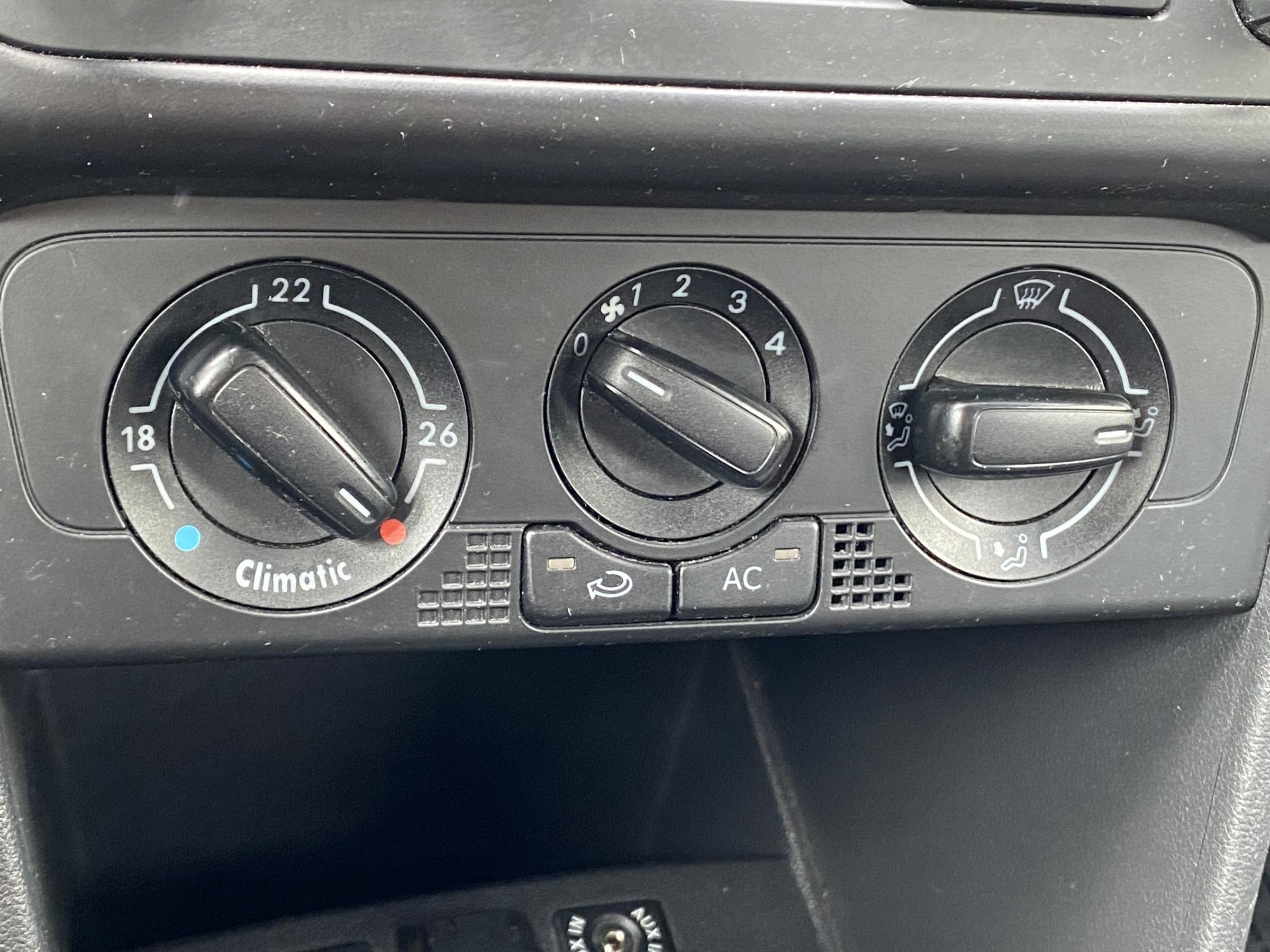 Volkswagen Polo, 2009 - pohled č. 13