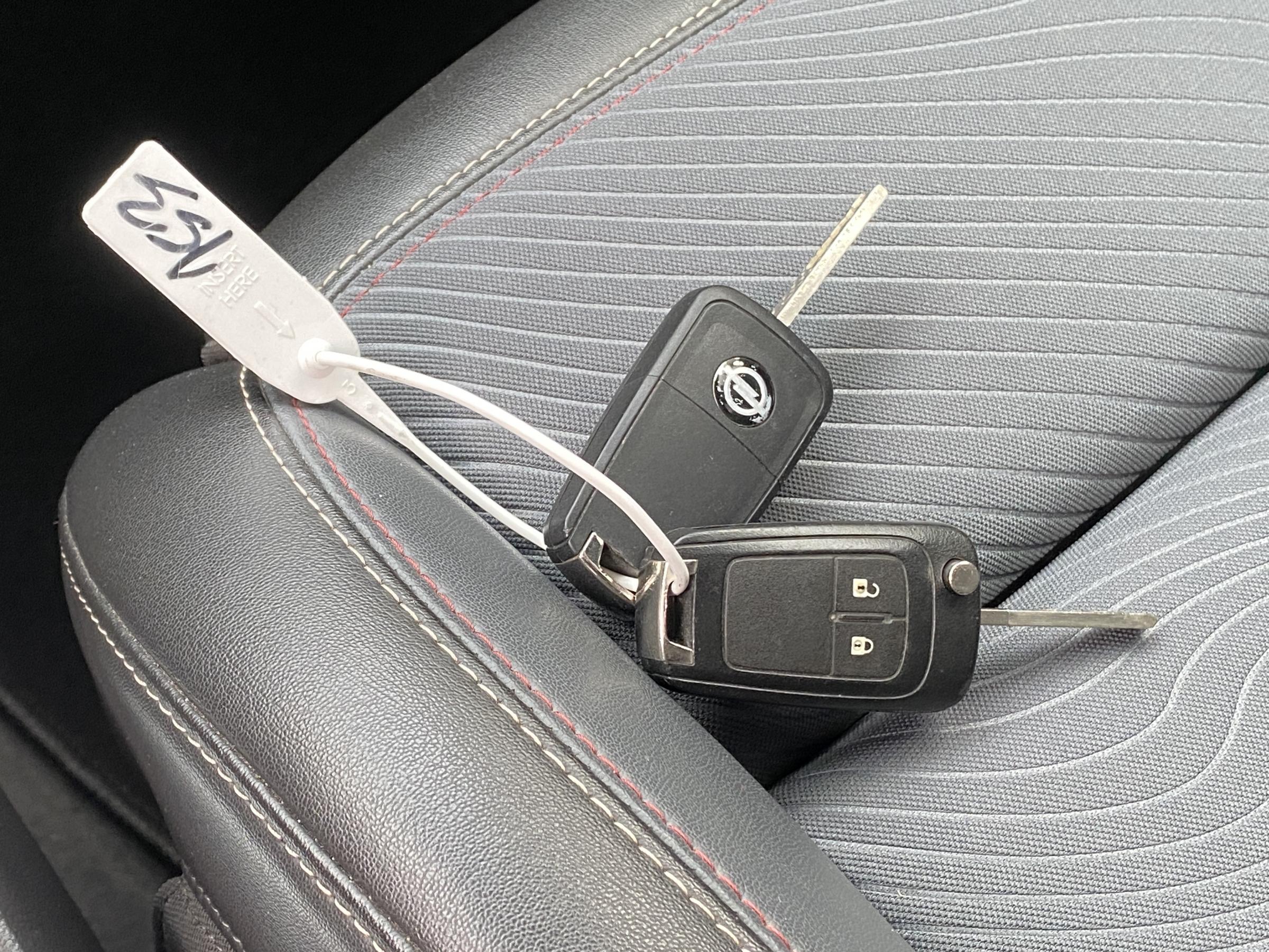 Opel Mokka, 2014 - pohled č. 21