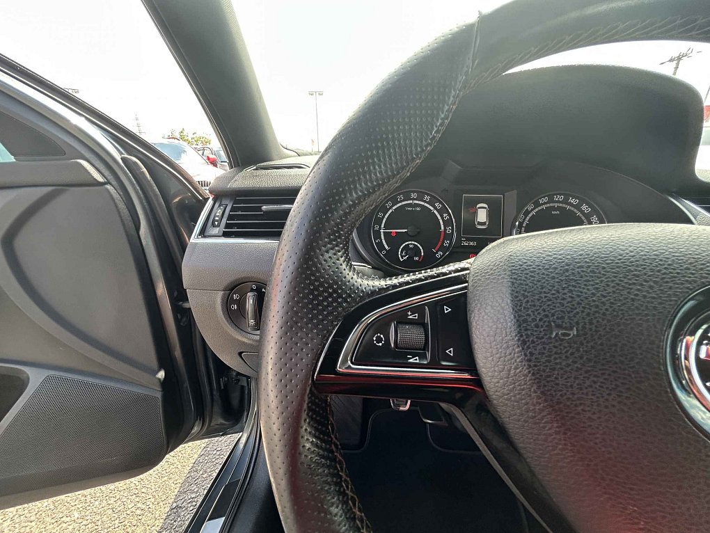 Škoda Octavia III 2.0 TDi RS