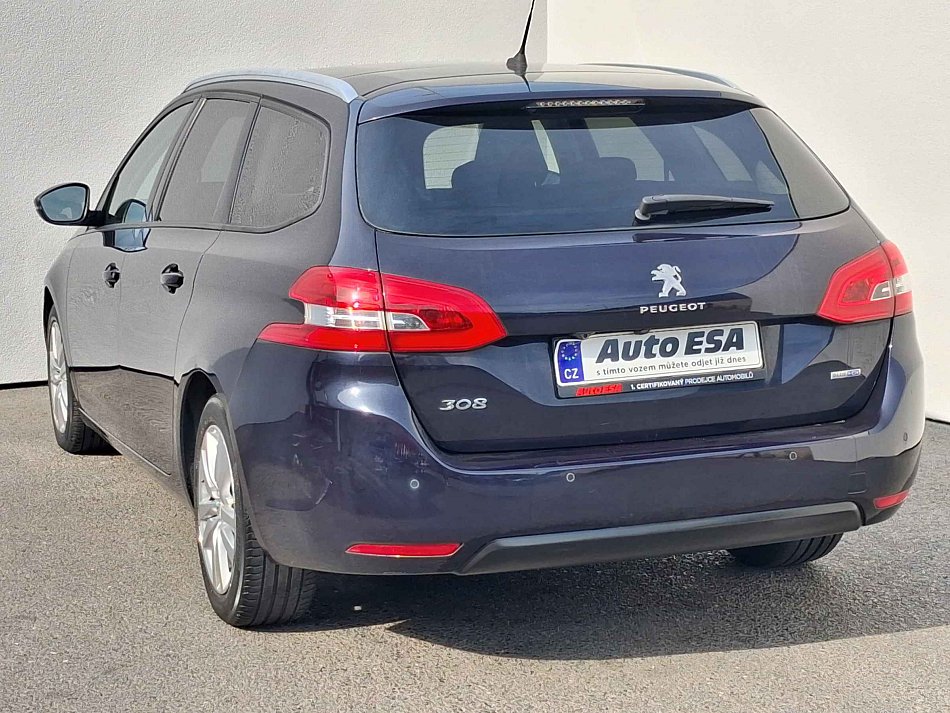 Peugeot 308 1.6 HDi 