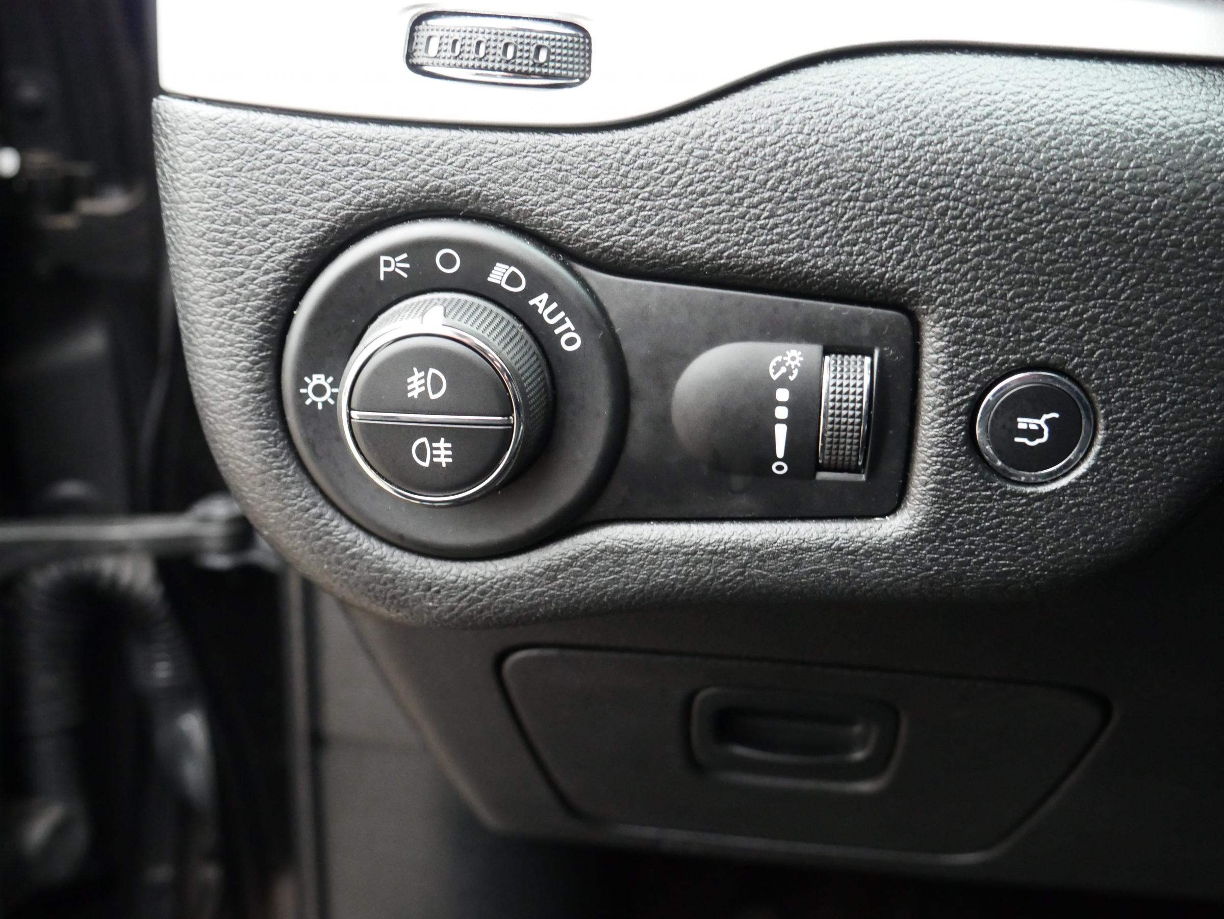 Jeep Cherokee, 2017 - pohled č. 16